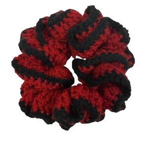 Women's Two Tone Ruffled Crochet Hair Scrunchie. Red/Black. Medium. Resortwear.